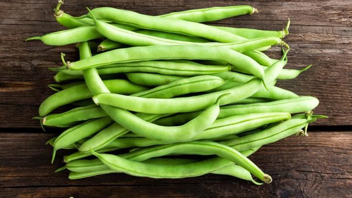 Czy fasolka szparagowa jest bezpieczna dla psów? Sprawdź, jak wpłynie na ich zdrowie!