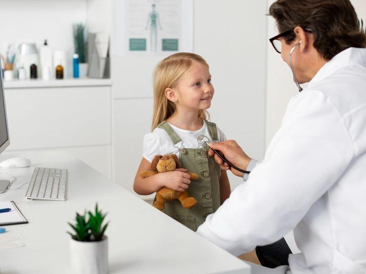 Czy przedszkole w czasie odrobaczania? Sprawdź, co warto wiedzieć o zdrowiu dziecka